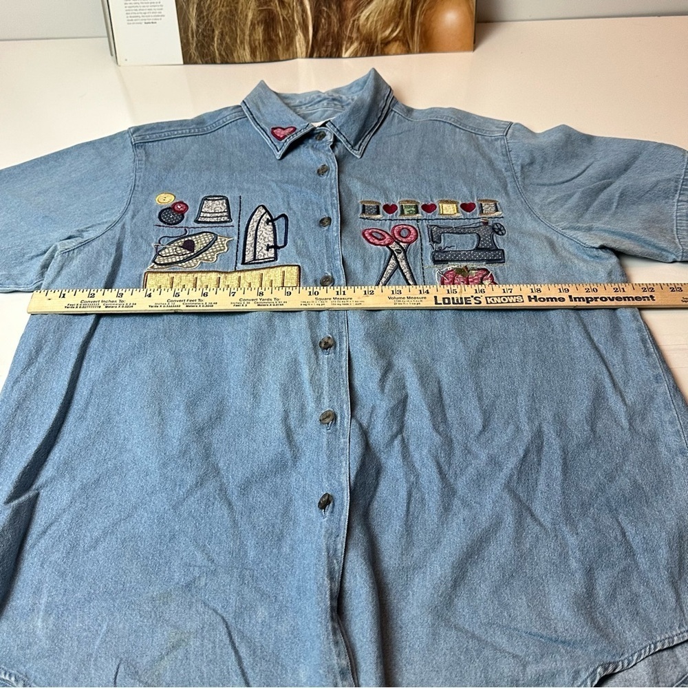 Vintage Embroidered Denim Shirt | Button-Down Sewing Motif ·Christopher & Banks - Picture 4 of 10